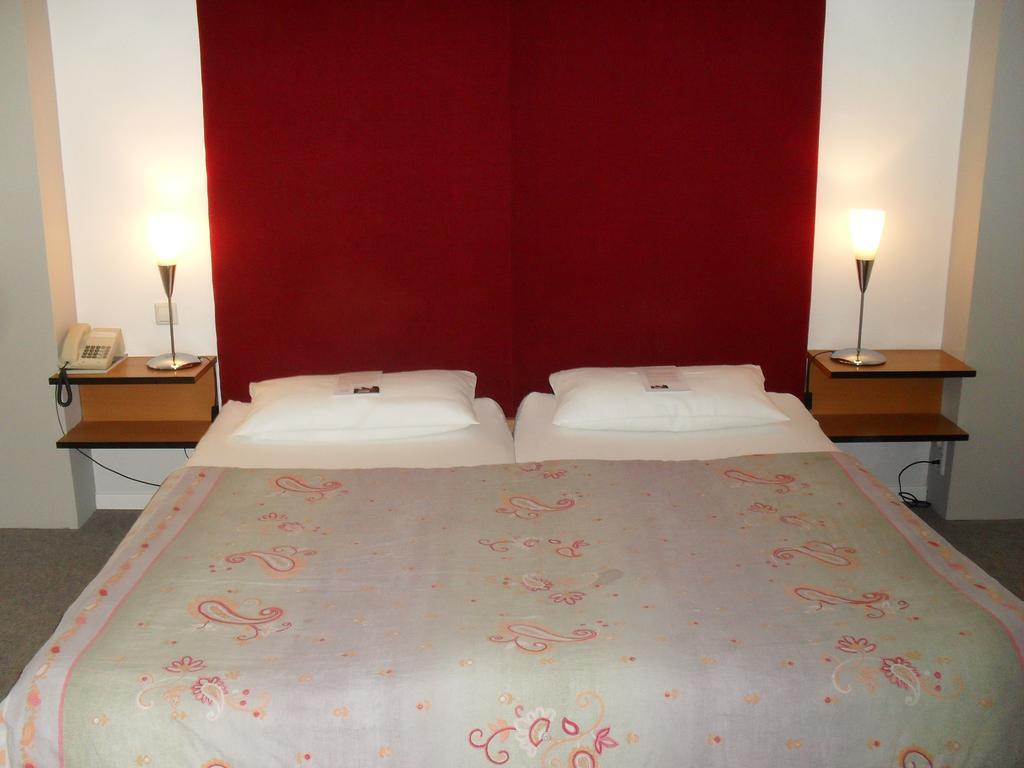 Hotel Am Fluss Neuburg an Der Donau Quarto foto